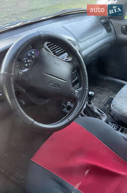 Седан Daewoo Lanos 2003 в 