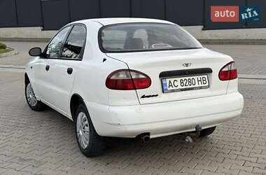 Седан Daewoo Lanos 2002 в 