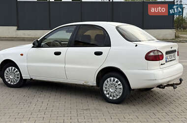 Седан Daewoo Lanos 2002 в 