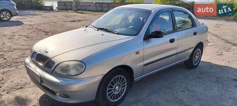 Седан Daewoo Lanos 1998 в Запорожье
