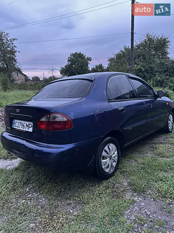Седан Daewoo Lanos 2003 в Львове