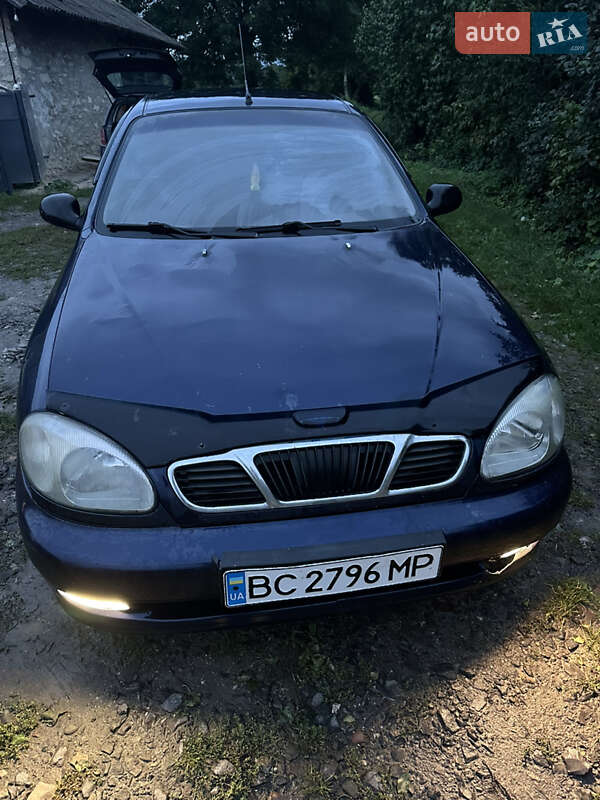 Седан Daewoo Lanos 2003 в Львове