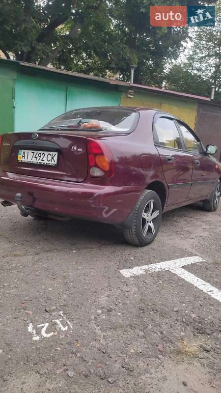 Седан Daewoo Lanos 2010 в Киеве