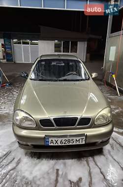 Седан Daewoo Lanos 2003 в 