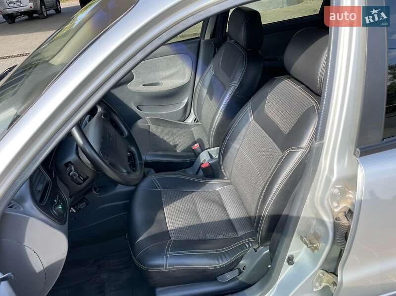 Седан Daewoo Lanos 2006 в Днепре фото 5 Седан Daewoo Lanos 2006 в Днепре