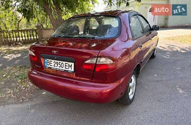 Седан Daewoo Lanos 2004 в 