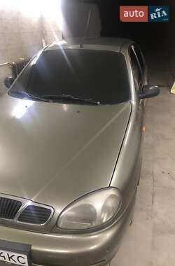 Седан Daewoo Lanos 2004 в Валках