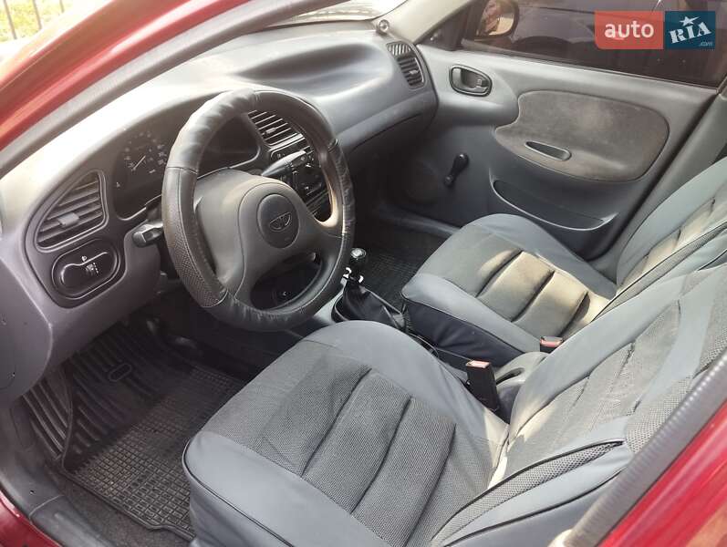 Седан Daewoo Lanos 2005 в Запорожье