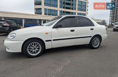 Седан Daewoo Lanos 2003 в Днепре
