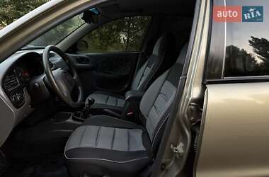 Седан Daewoo Lanos 2004 в 