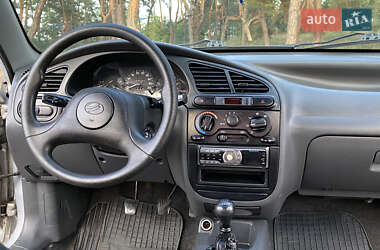 Седан Daewoo Lanos 2011 в 