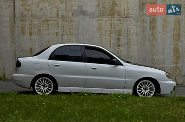 Седан Daewoo Lanos 2003 в 