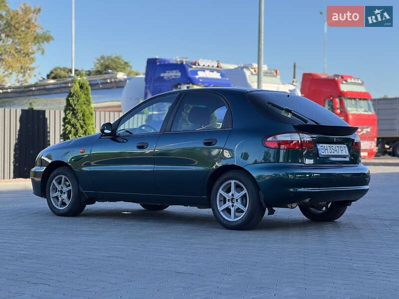 Хэтчбек Daewoo Lanos 2004 в Одессе