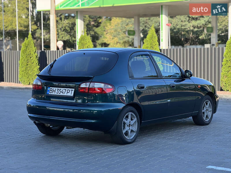 Хэтчбек Daewoo Lanos 2004 в Одессе