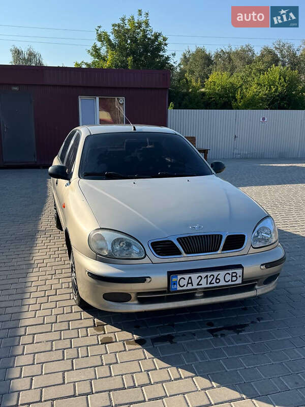 Седан Daewoo Lanos 2004 в 