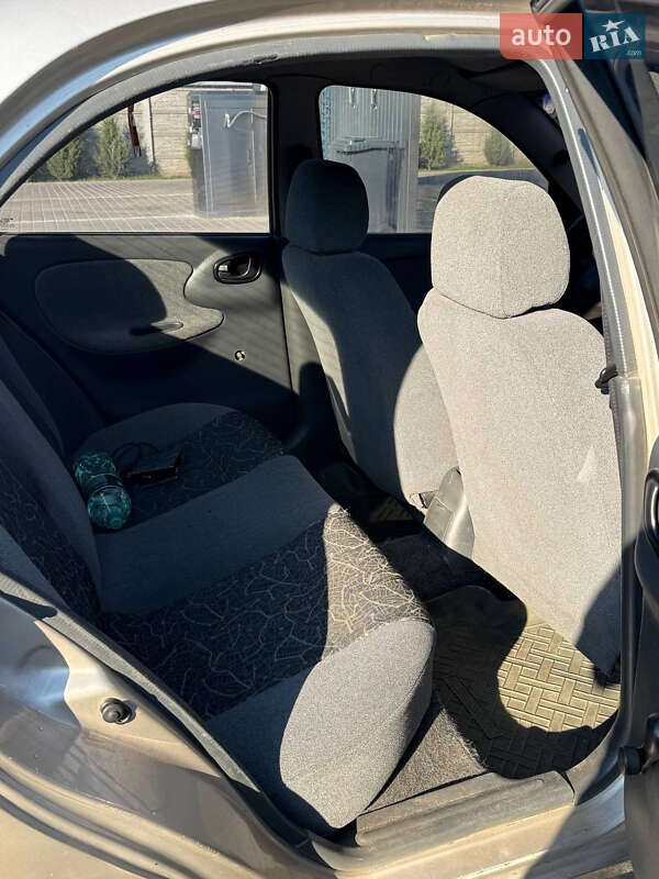 Седан Daewoo Lanos 2004 в Городище