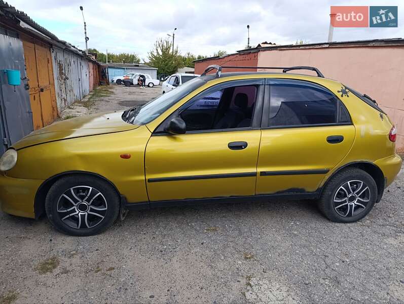 Седан Daewoo Lanos 2002 в Харкові