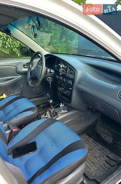 Седан Daewoo Lanos 1998 в 