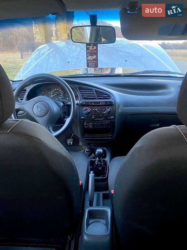 Седан Daewoo Lanos 2003 в Болехове