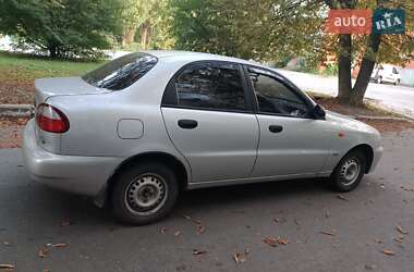 Седан Daewoo Lanos 2004 в 