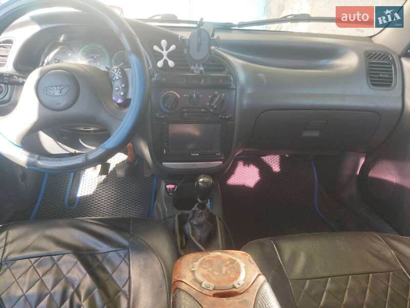 Седан Daewoo Lanos 2006 в Николаеве