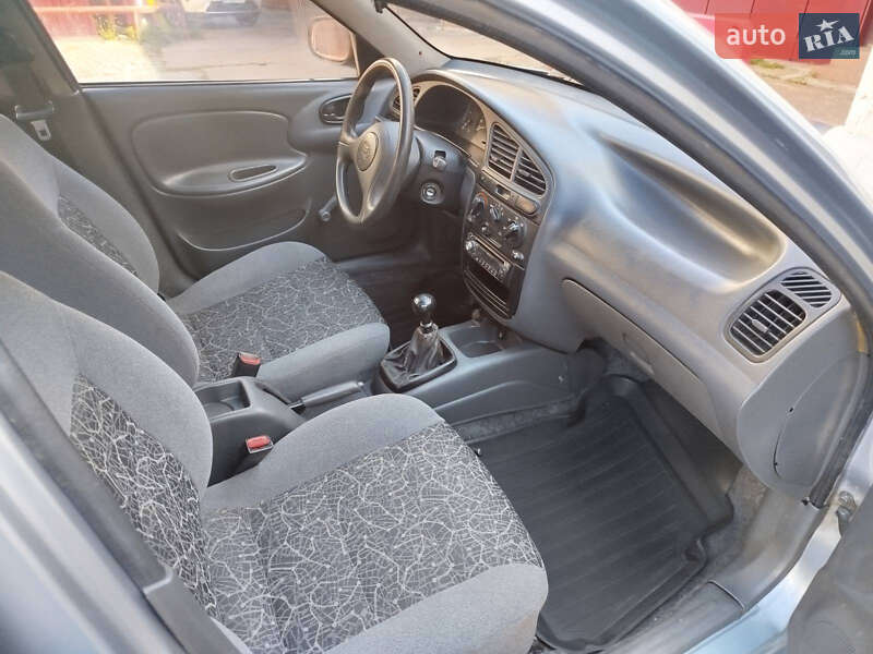 Седан Daewoo Lanos 2009 в Харкові