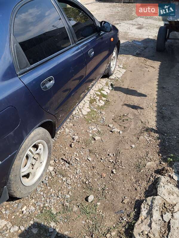 Седан Daewoo Lanos 2003 в Белгороде-Днестровском