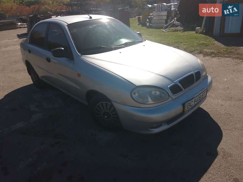 Седан Daewoo Lanos 2008 в Ровно