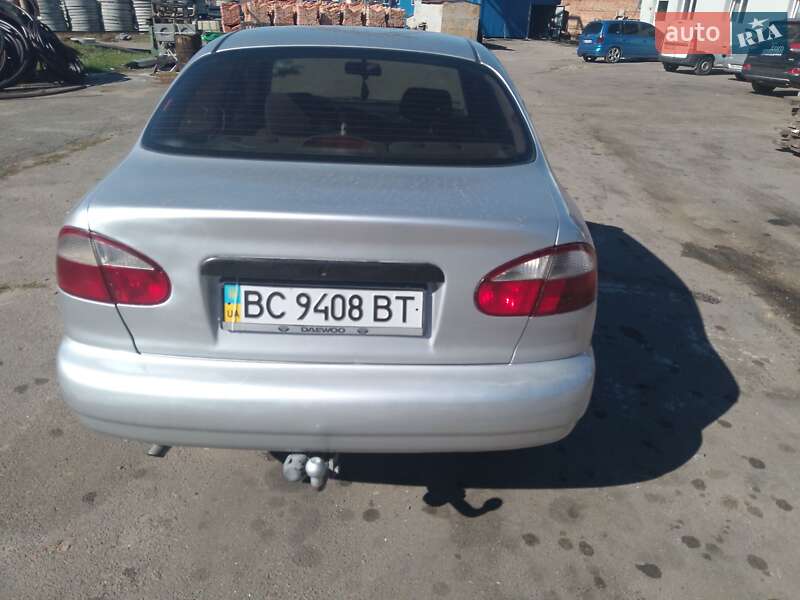 Седан Daewoo Lanos 2008 в Ровно