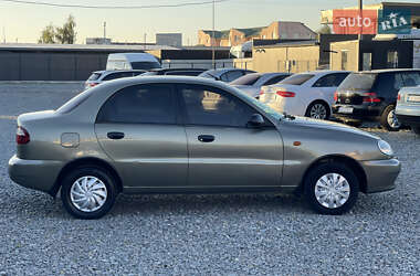 Седан Daewoo Lanos 2003 в 