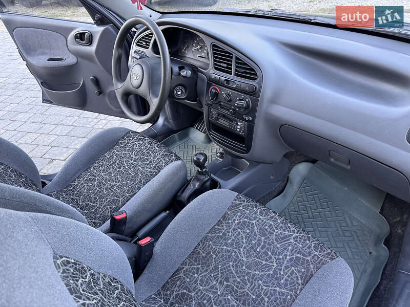 Седан Daewoo Lanos 2006 в Ивано-Франковске