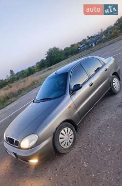 Седан Daewoo Lanos 2004 в 
