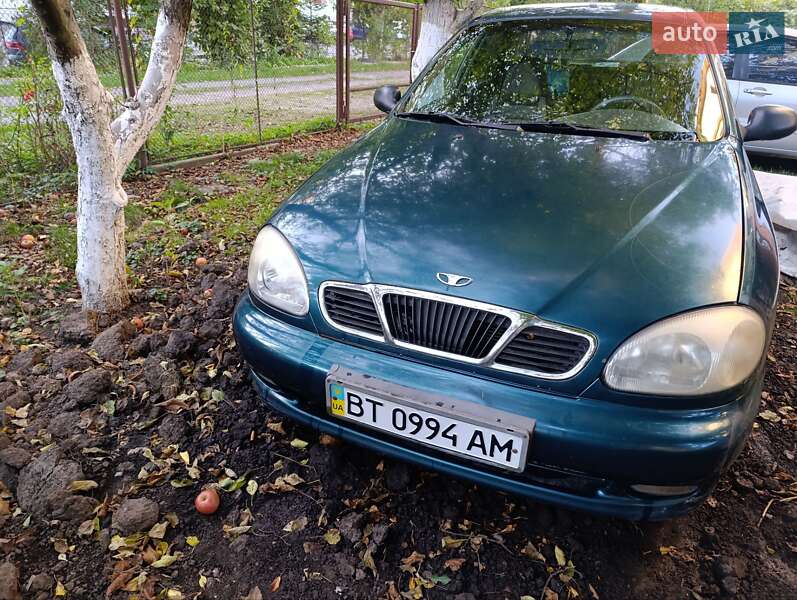 Седан Daewoo Lanos 2001 в 