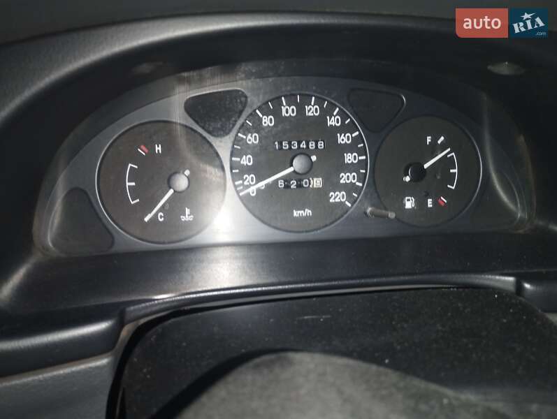 Седан Daewoo Lanos 2002 в Ивано-Франковске