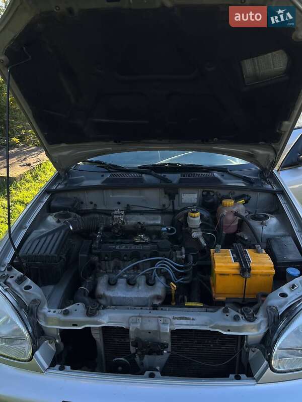 Седан Daewoo Lanos 2006 в Ивано-Франковске