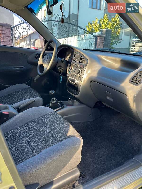 Седан Daewoo Lanos 2006 в Ивано-Франковске