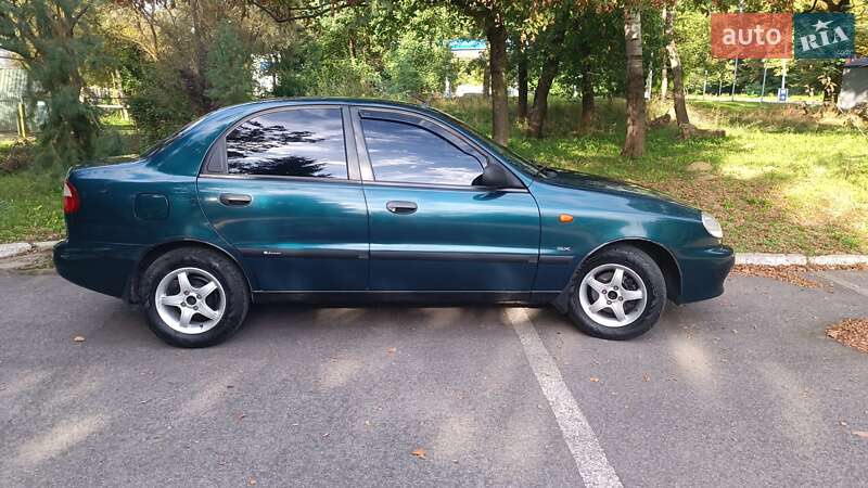 Седан Daewoo Lanos 2003 в Ужгороде