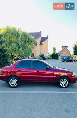 Седан Daewoo Lanos 2006 в 