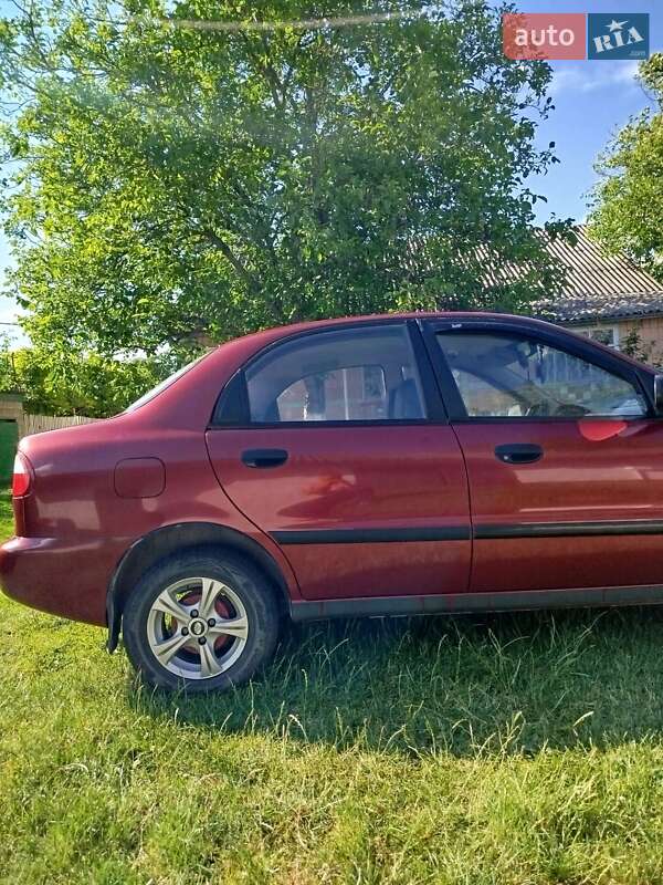 Седан Daewoo Lanos 2007 в Радивилове