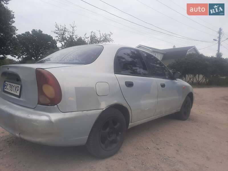 Седан Daewoo Lanos 2005 в Харькове