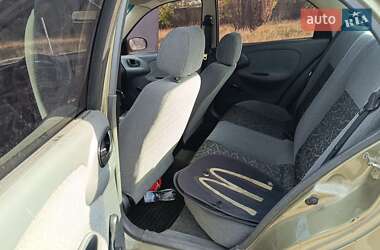 Седан Daewoo Lanos 2005 в 