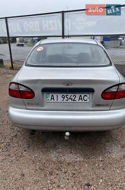 Седан Daewoo Lanos 2004 в Киеве