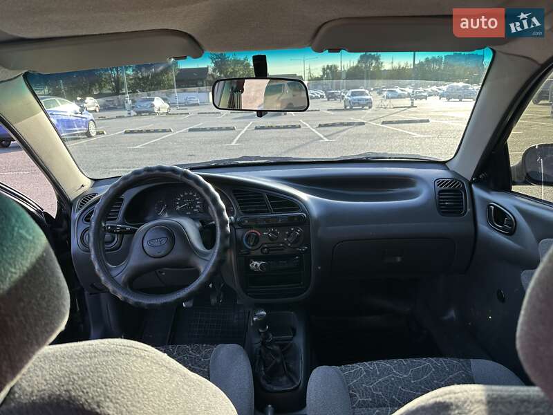 Седан Daewoo Lanos 2008 в Дніпрі