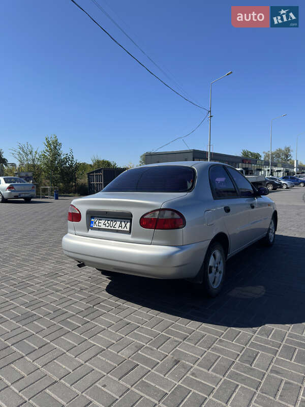 Седан Daewoo Lanos 2005 в Дніпрі