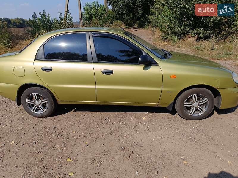 Седан Daewoo Lanos 2006 в Яготині