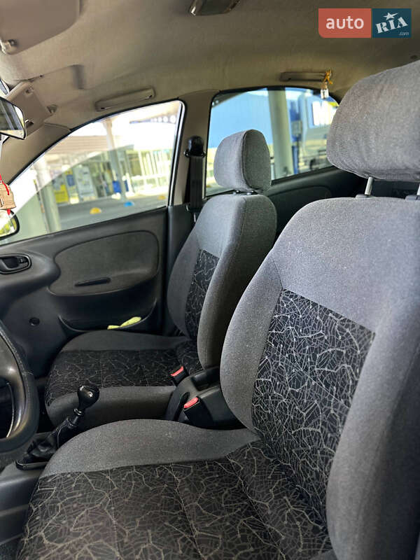 Седан Daewoo Lanos 2006 в Запорожье