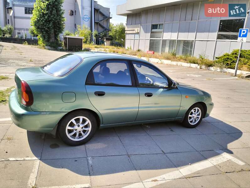 Седан Daewoo Lanos 2005 в Запорожье