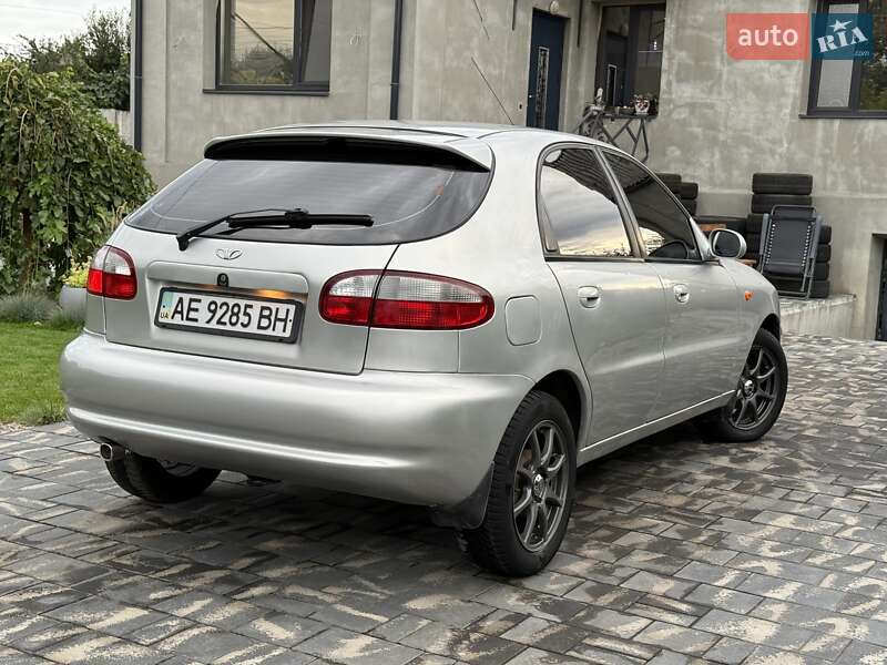 Хетчбек Daewoo Lanos 2007 в Дніпрі