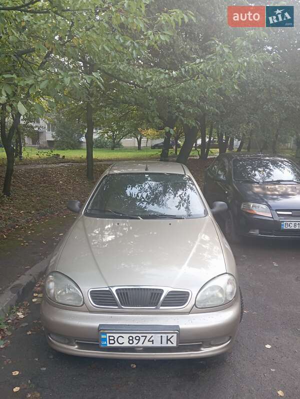 Седан Daewoo Lanos 2008 в Львові
