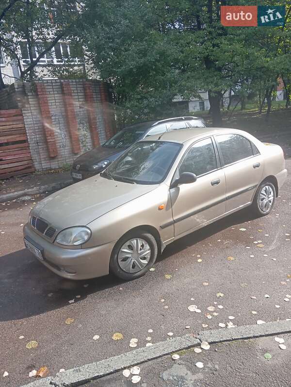 Седан Daewoo Lanos 2008 в Львові